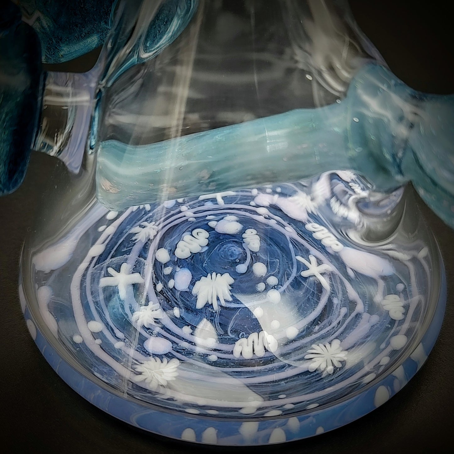 Oso polar sobre hielo Dichro Minitube (Listo para enviar)