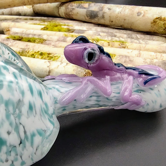 Critter Hand Pipe - Lizard (Ready to Ship)