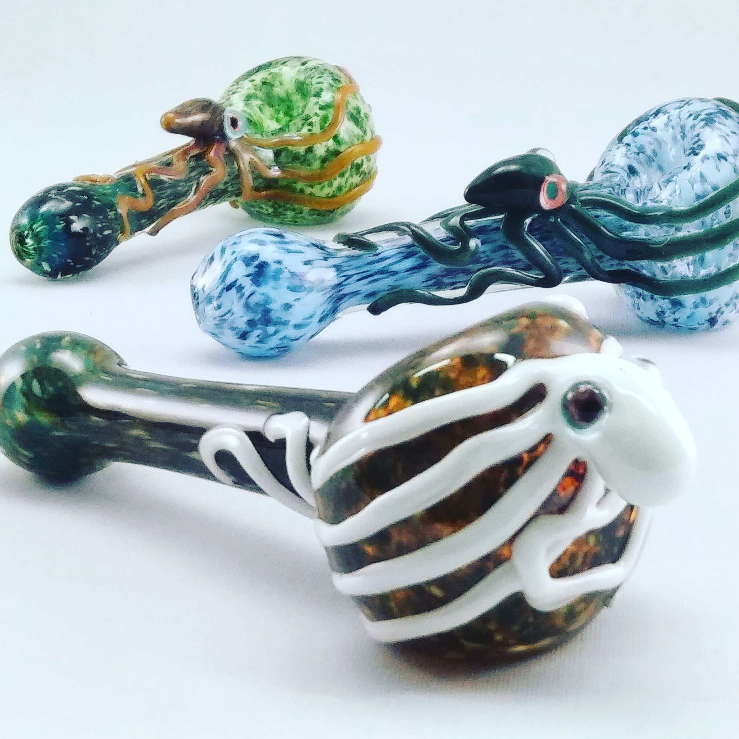 octopus tobacco bowl Glass Smoking Pipe Handblown – Murky Waters Studio Crafted with exquisite detail and Vagabond Houses mission of capturing the essence of marine life in pure pewter Pirate Skull & Octopus Block